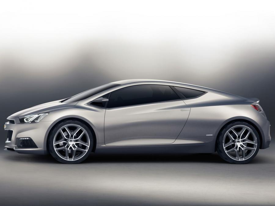  Chevrolet Tru 140S Concept 2012 года  (фото 4 из 25)